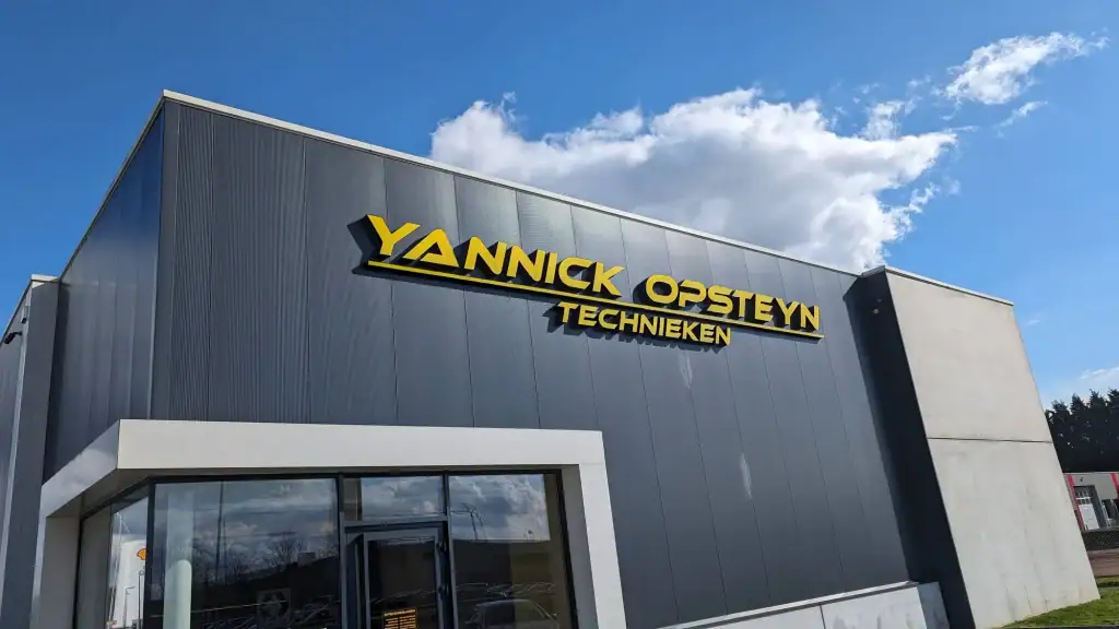 Yannick Opsteyn Technieken: zonnepanelen, HVAC, elektro, laadpalen sanitair